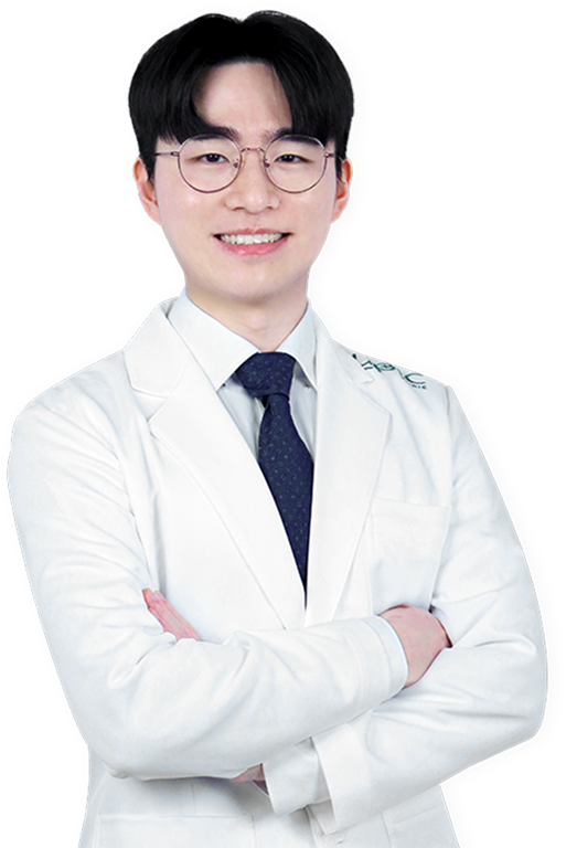Dr. Gong Jiwon, UPIC Clinic Myeongdong Chief of Medicine
